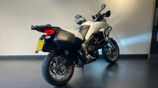 Ducati Multistrada 950 - Red